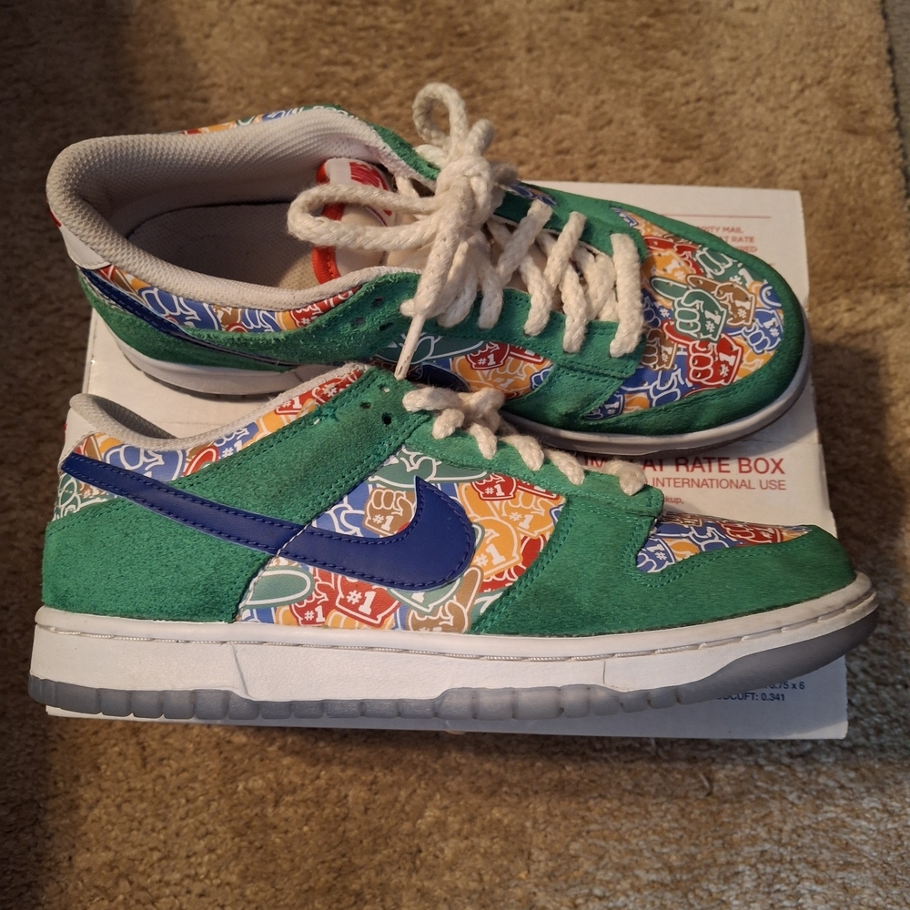 Nike Multicolor Graphic Sneakers with Green and Blue